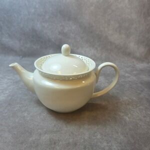 I. Godinger & Co White Porcelain Teapot Reticulated Lattice Rim Cream Ceramic